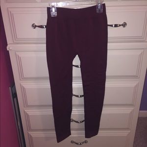 Maroon fleece seamless leggings!